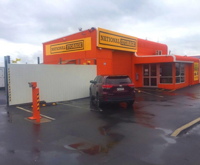 National Storage Dinsdale